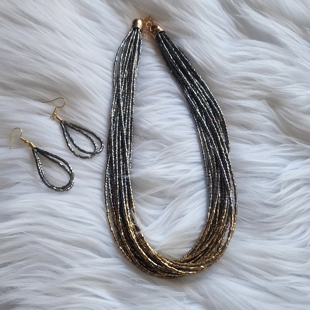 Seeded Glass Beaded Layered Necklace & Drop Earrings - NWOT